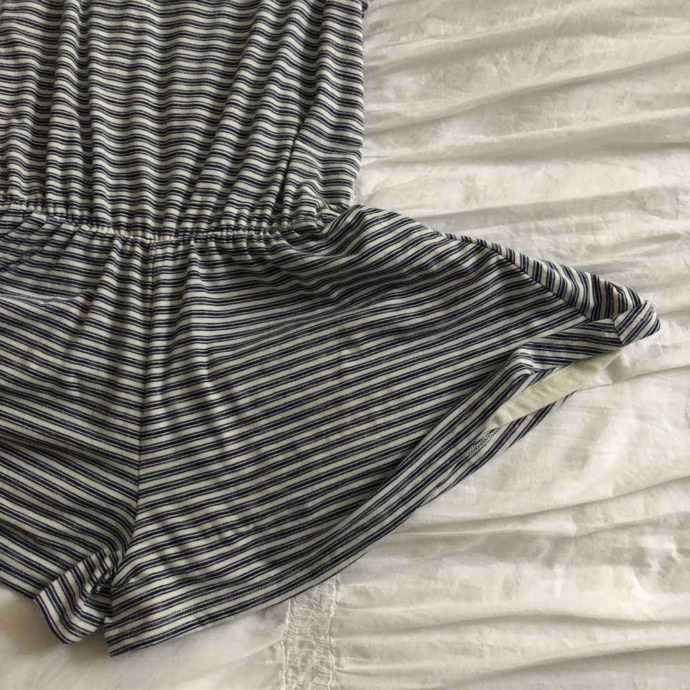Gap Striped Romper - Picture 3 of 6